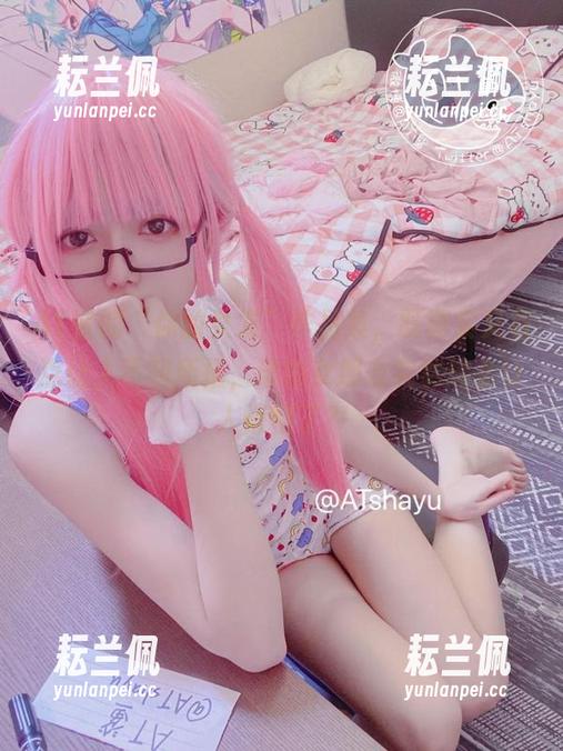 AT鲨 AT鲨的“你的女友”作品集,既真实又有点让人不知所措,谁的女朋友突然这么让人惊艳了?