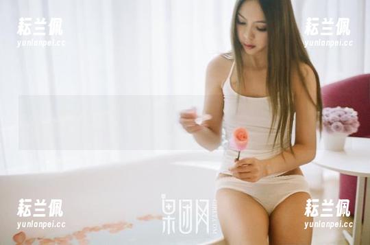 GIRLT果团网 - 周大萌的厨房探险：在线获取厨娘原图，让我想学做饭！