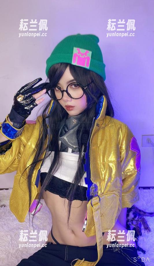PoppaChan真女友还是假女友？原图解密看这里！