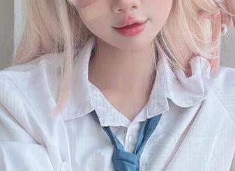 哇！这高清图集里有八重神子的绝美神态，PoppaChan这波操作可以啊，不自觉的多看了几遍。