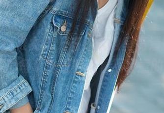 TuiGirl推女郎 – 在这套教室高清图里，Yu佳妮的每个角落都透着不经意的撩人。