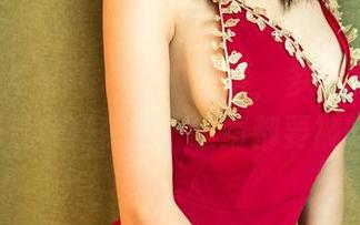 UGirls尤果网 – 厨娘风格，多姿多彩的禅叽zankii写真精选，眼睛都要被喂饱了！