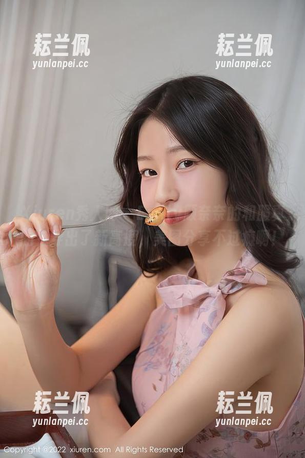 Xiuren秀人网 - Emily顾奈奈的和服真的是穿出了新高度，美图分享不过瘾啊！