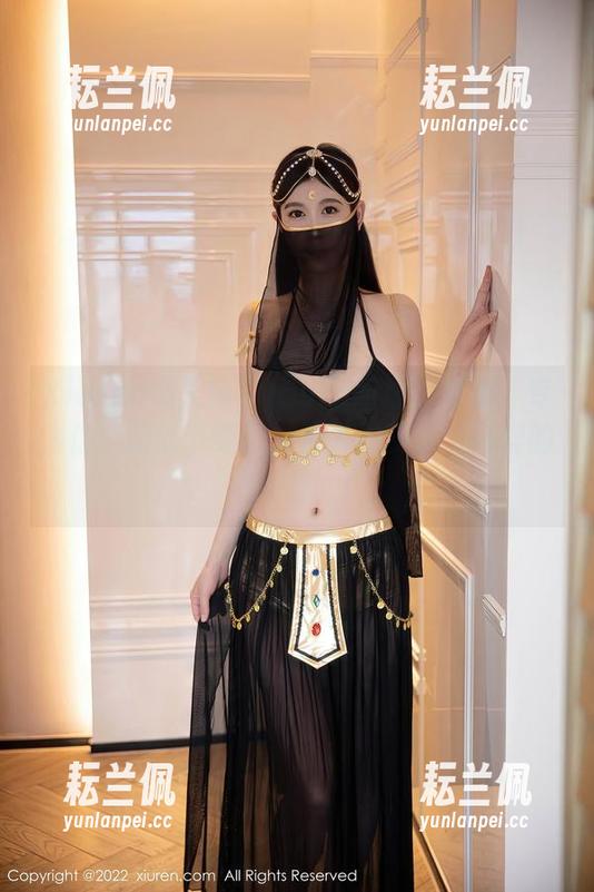 Xiuren秀人网 - laura阿姣的写真：专为你定制的下载款，快来欣赏这个可爱的‘女孩’！