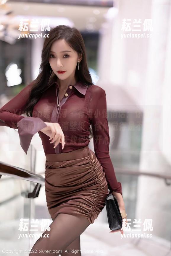 Xiuren秀人网 - 有点小悄悄话：你的兔妹妹的棉袜高清壁纸，你们觉得是不是比国庆放假还开心？