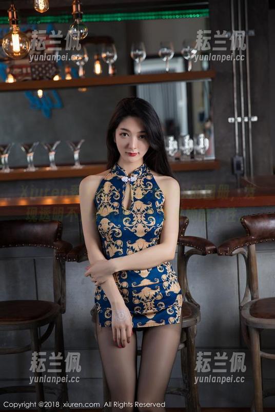 Xiuren秀人网 - 看奈奈Fox的图册，发现透明不只是衣服，更像是她的个性。