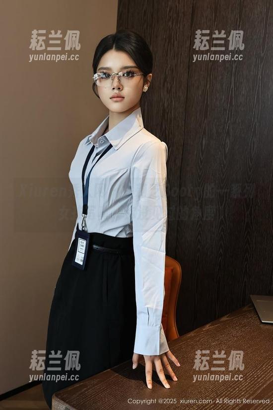 Xiuren秀人网 - 徐莉芝Booty的一系列女孩写真，你没见过的角度