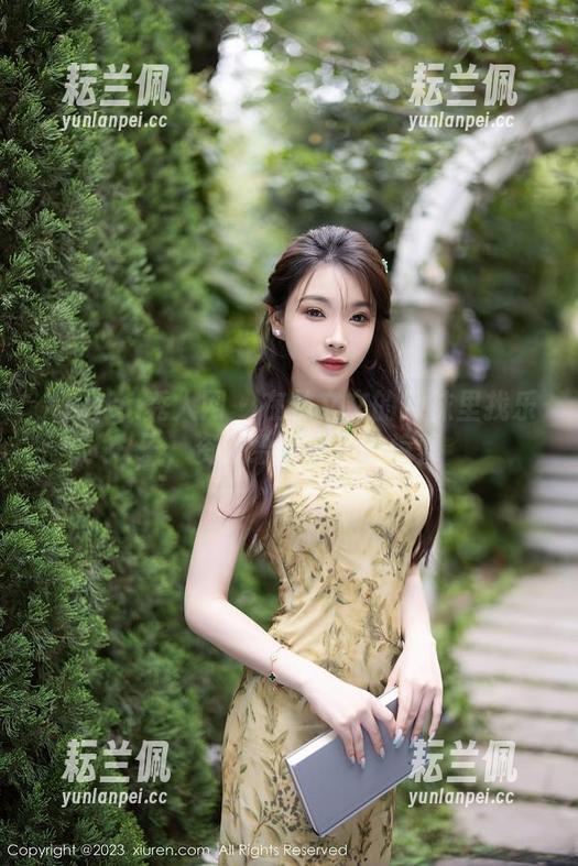 Xiuren秀人网 - 在林文文的网袜里找乐子，资源给你更多小惊喜