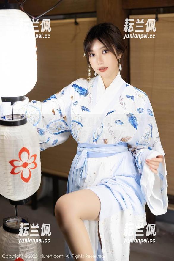 Xiuren秀人网 - 王雅姗是我的高清写真，皮衣上演头脑风暴？