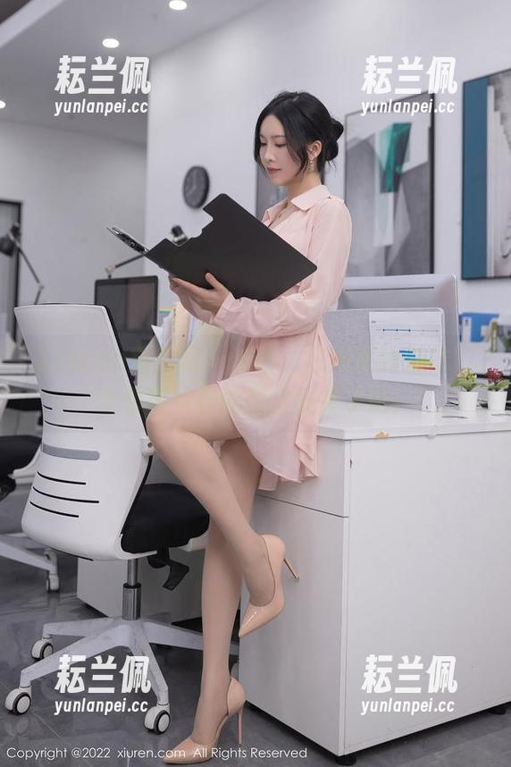 Xiuren秀人网-白笑笑 Xiuren秀人网 - 哈哈,白笑笑的妹妹,全套图片真的是太搞笑了吧!