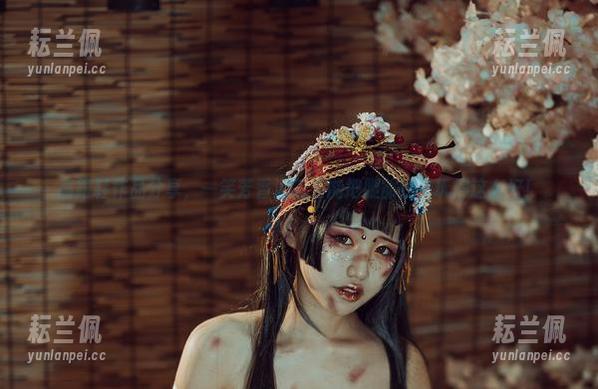 高跟鞋作品分享，一笑芳香沁怎么能把腿部线条玩得这么好！