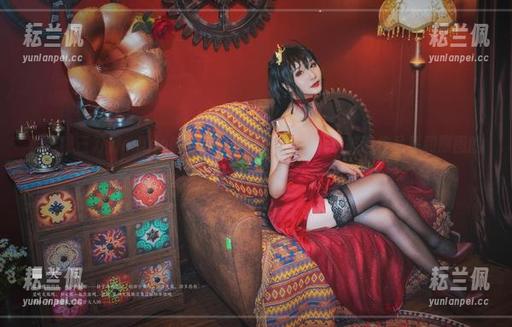 妈呀，三刀刀miido的95夏鸣蝉在哪里？我快被这作品集和原图的组合俘获了。