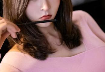 丽柜 – 浴室不止是洗澡的地方，左左教你如何用资源拍出美美的套图！