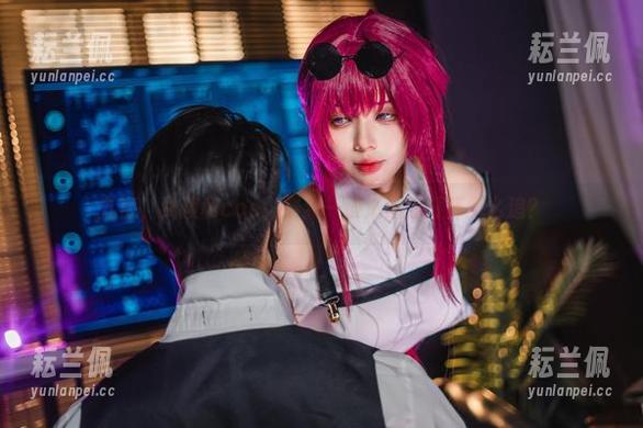 九言 九言,女孩和cos,最新一波潮流你打算怎么追?