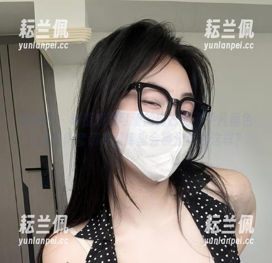 微密圈 - 谁能想到可爱的肉巴的不平凡黑色波点肉肉套装在图库里会被分享成这样？