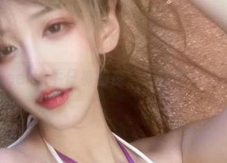 啾小妍Deer的牛仔裤图库，让你发现不止是百搭