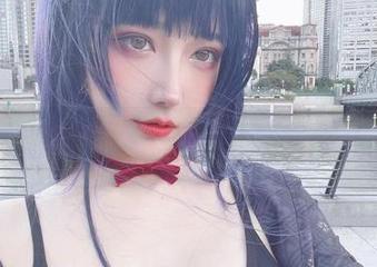 欣赏啾小妍姐姐的全套作品，时不时冒出个小惊喜。