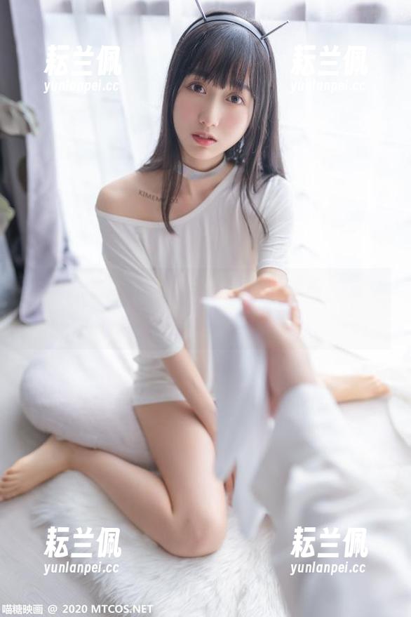 女子高生这个标签，搭上喵糖映画，唉，有点意思，又有点懵圈。