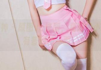 头条女神 – 原图vs修图，易阳的小仙女也有普通的一面。