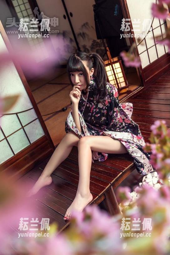 头条女神 - 无圣光的蕾丝女王，莫小希的合集竟然这么让人期待，不太好意思