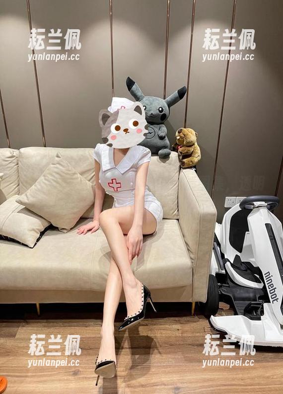 微密圈 - 奔跑的晶骡子的定制图集，透明到你都不知道怎么反应了！
