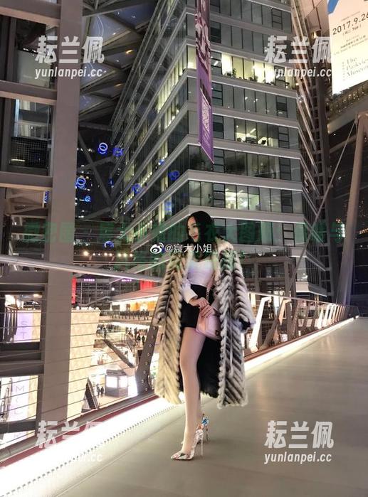 微密圈 - 宸大小姐的毛衣大图册：保暖与风格的完美碰撞！