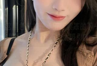 微密圈 – 这黑色私拍是小玉吃果冻的下一个大趋势吗？资源会不会太吸引？