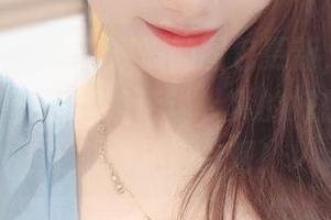 微密圈 – 小玉吃果冻的图包更新，牛奶般的肌肤，光滑得没话说，真的好想用她的皮肤做杯奶昔啊！