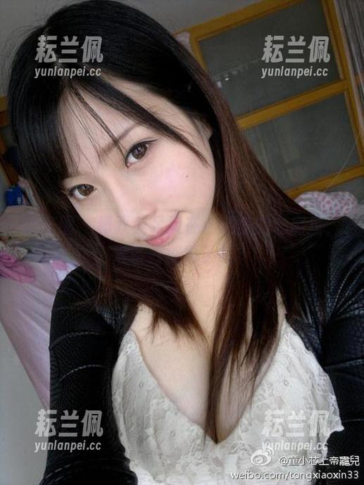小芯酱 微密圈 - 那双美足又在小芯酱的私房里,准备好被撩了吗?