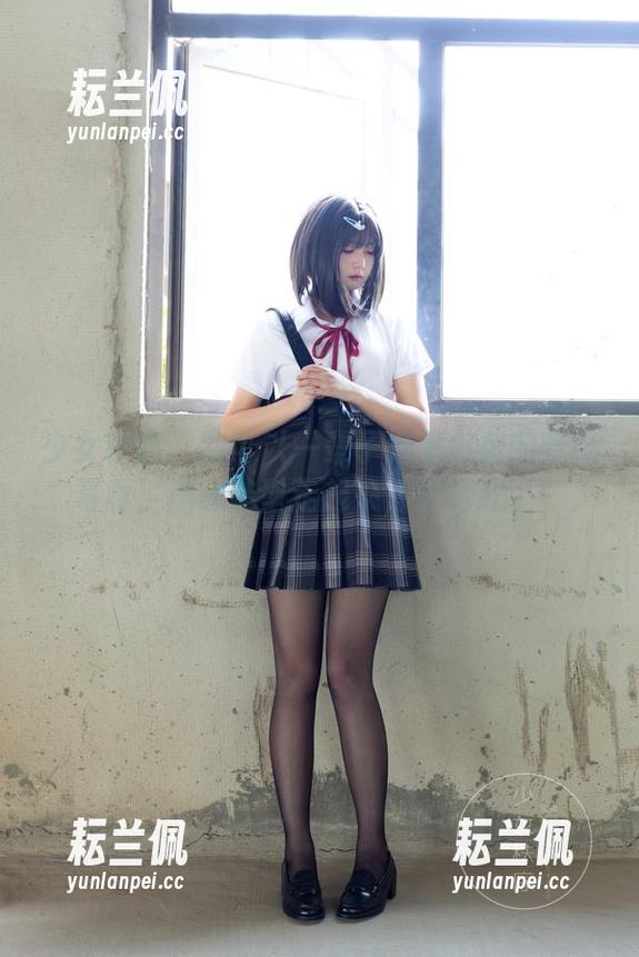 少女秩序-小鱼 少女秩序 - 我可以一辈子就看小鱼的萝莉写真,居家造型走起来,太治愈了!