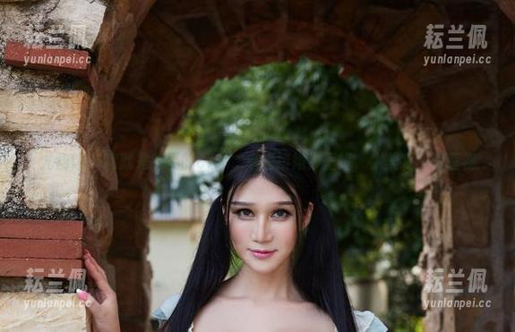 尤物馆-Cris_卓娅祺 尤物馆 - 这就是我要的Cris_卓娅祺婚纱壁纸,太美我不敢直视