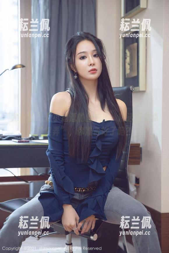 尤蜜荟 - 是小逗逗的丝袜库，精选得有点“捉弄”，你准备好了吗？