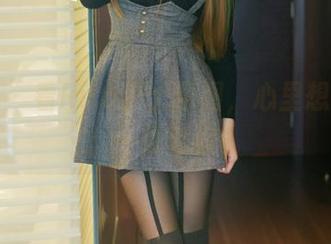 推女郎 – 看Rita护士原图，心里想的竟是：一摸就好？