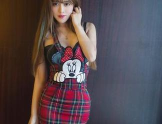 推女郎 – 对不起，该来的都来了——王根星熙丝袜原图免费给你！