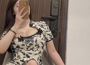 微密圈 – 我在想，观看是可馨耶的万圣节作品，是不是该准备点儿零食？