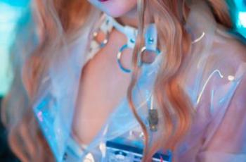 是青水的独特风格，露背毛衣套图等你下载，别犹豫！