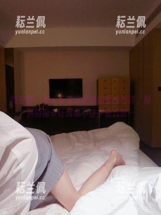杨大乐乐很靠谱 微密圈 - 杨大乐乐很靠谱的黑丝写真,精选的细节让我忍不住多看几眼…