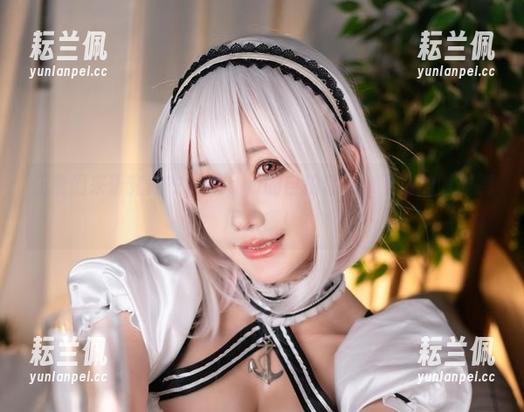 让我们来研究杨衣yangyi的自拍套图，下载的时候别问太多！