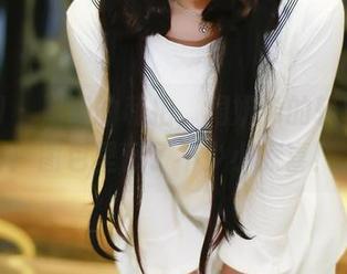 果团网 – 姐姐的私拍，周妍希的轻松一幕：图包里藏了不少小惊喜！