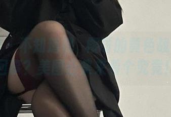 微密圈 – 不知道桃沢樱呀的黄色战袍怎么回事？美图合集来看个究竟！