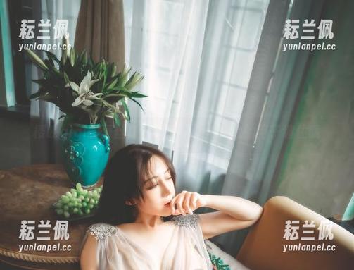 樱晚gigi的蕾丝套图：小心被这美丽的网子缠住哦