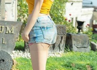 爱蜜社 – Yannie的毫不费力：写真全集，给你带来新角度的秘书
