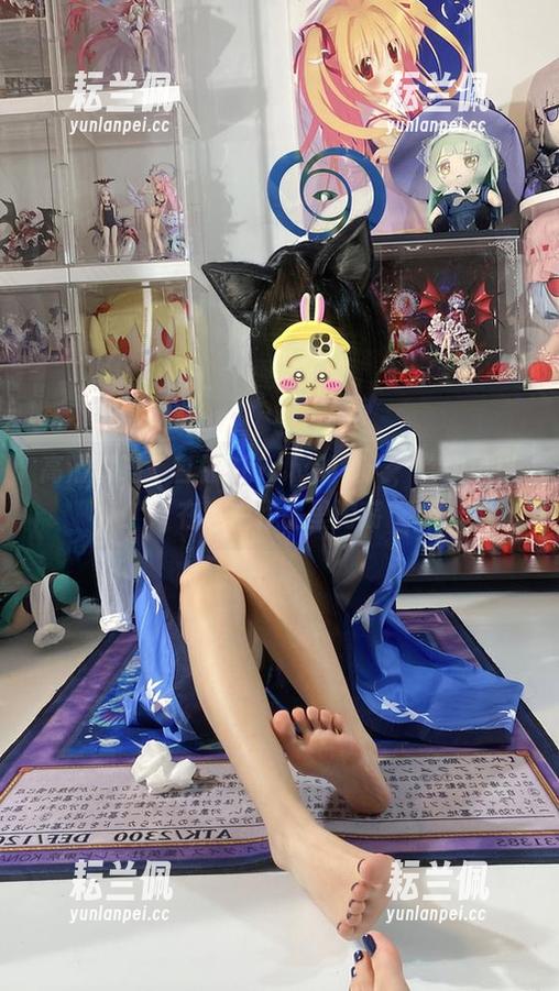 高清解码：白栎Shirly的夏天，你也可以在这幅作品里游荡