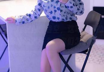 秀人网 – 唐安独创镂空，这写真真的是在挑战我的想象力！你们怎么看？
