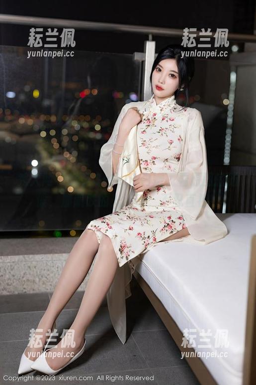秀人网-娜露Selena 秀人网 - 娜露Selena白嫩,看原图的时候,那肌肤的光泽感,不忍直视!