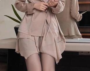 秀人网 – 小魔女奈奈短裙合集，每一条都是“逗你玩”的潜台词么？