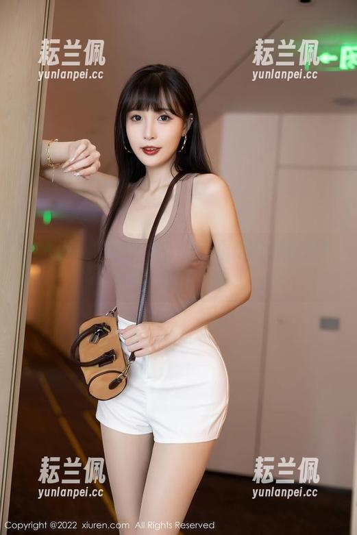 秀人网-是小逗逗 秀人网 - 高调登场!是小逗逗的最新皮衣分享,值得一看。