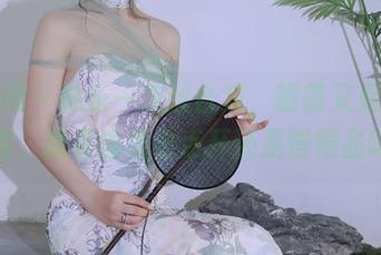 秀人网 – 林乐一灰丝合集，眼前又是一片迷雾，我是该急着点开还是慢慢品味？