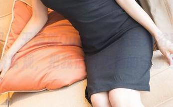 秀人网 – 王婉悠Queen的无圣光浴室图集，打破常规，把我们引入她的宁静领域。