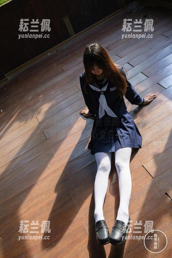 稚乖画册 - 如何让赤西夜夜的礼服图包让你反复观看？技巧全在这儿！